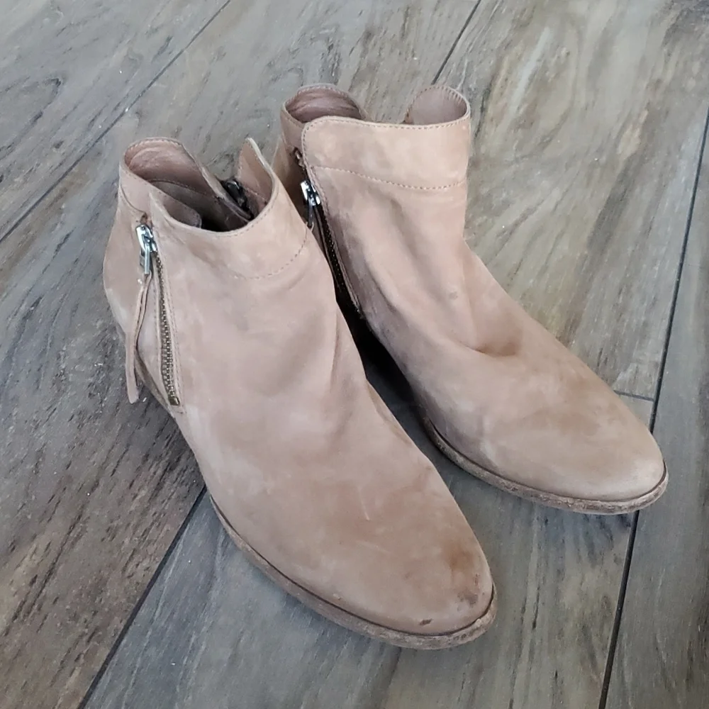 Sam Edelman good color